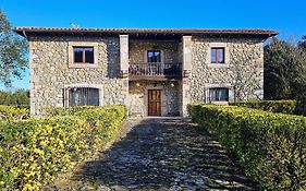 Casa de Aldea la Piniella